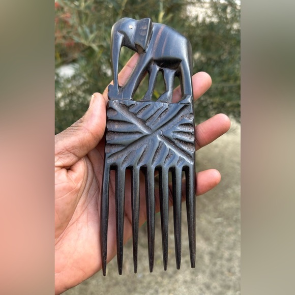 VTG Hand Carved Afro Pick Comb 🪮 🇧🇯 Sz 7”x2.5” - Picture 1 of 3